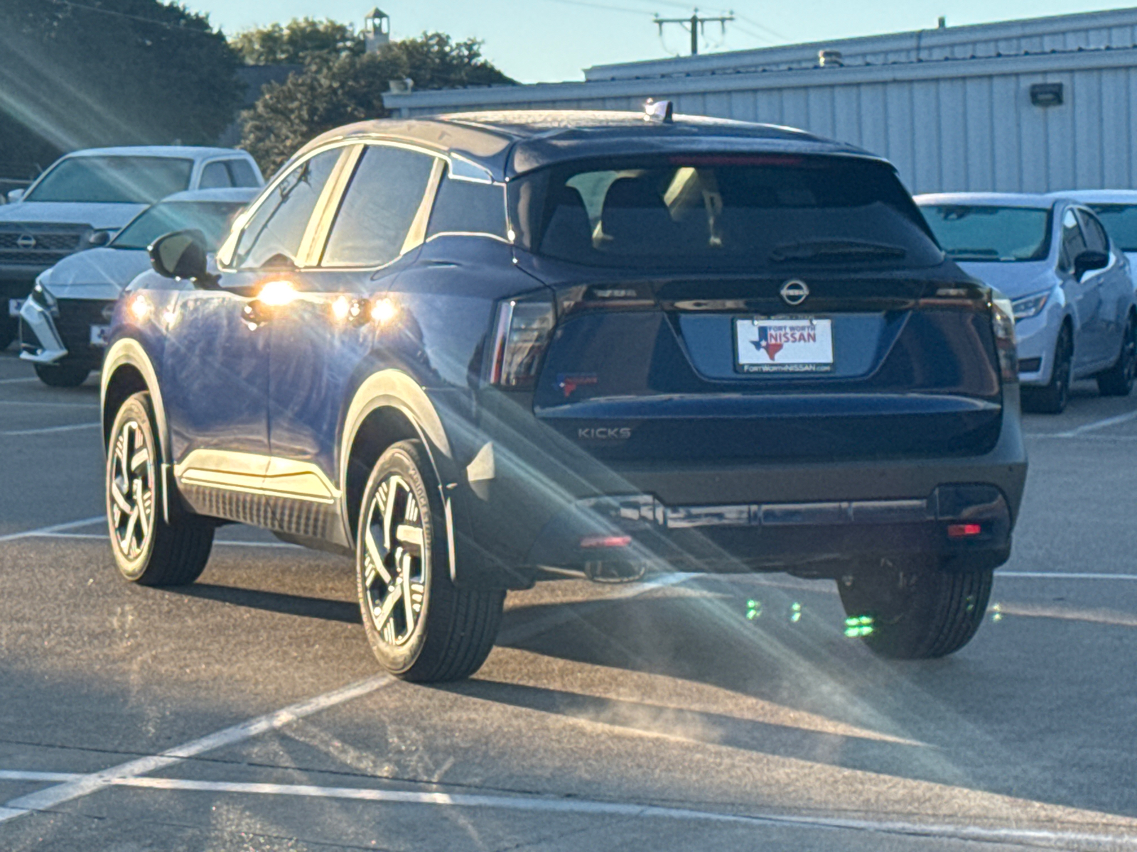 2025 Nissan Kicks SV 6