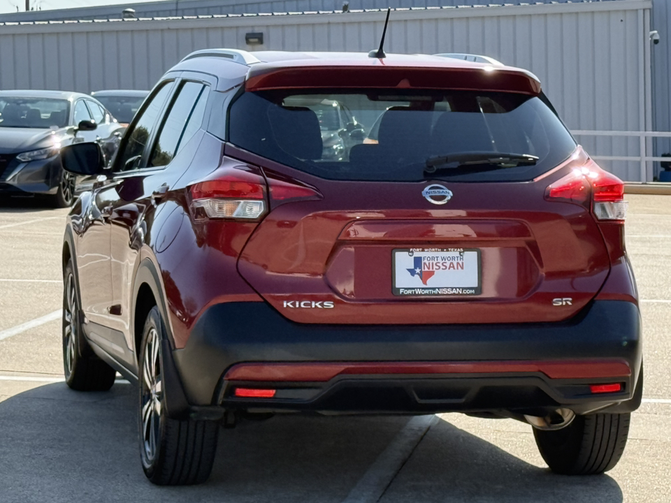 2019 Nissan Kicks SR 6