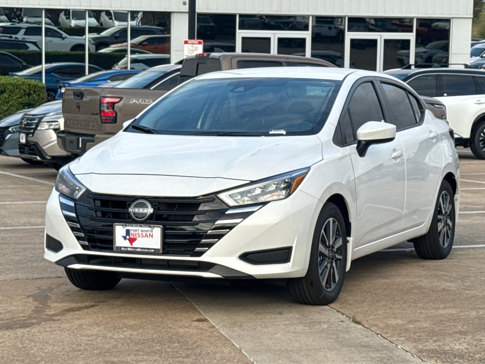 2025 Nissan Versa 1.6 SV 3