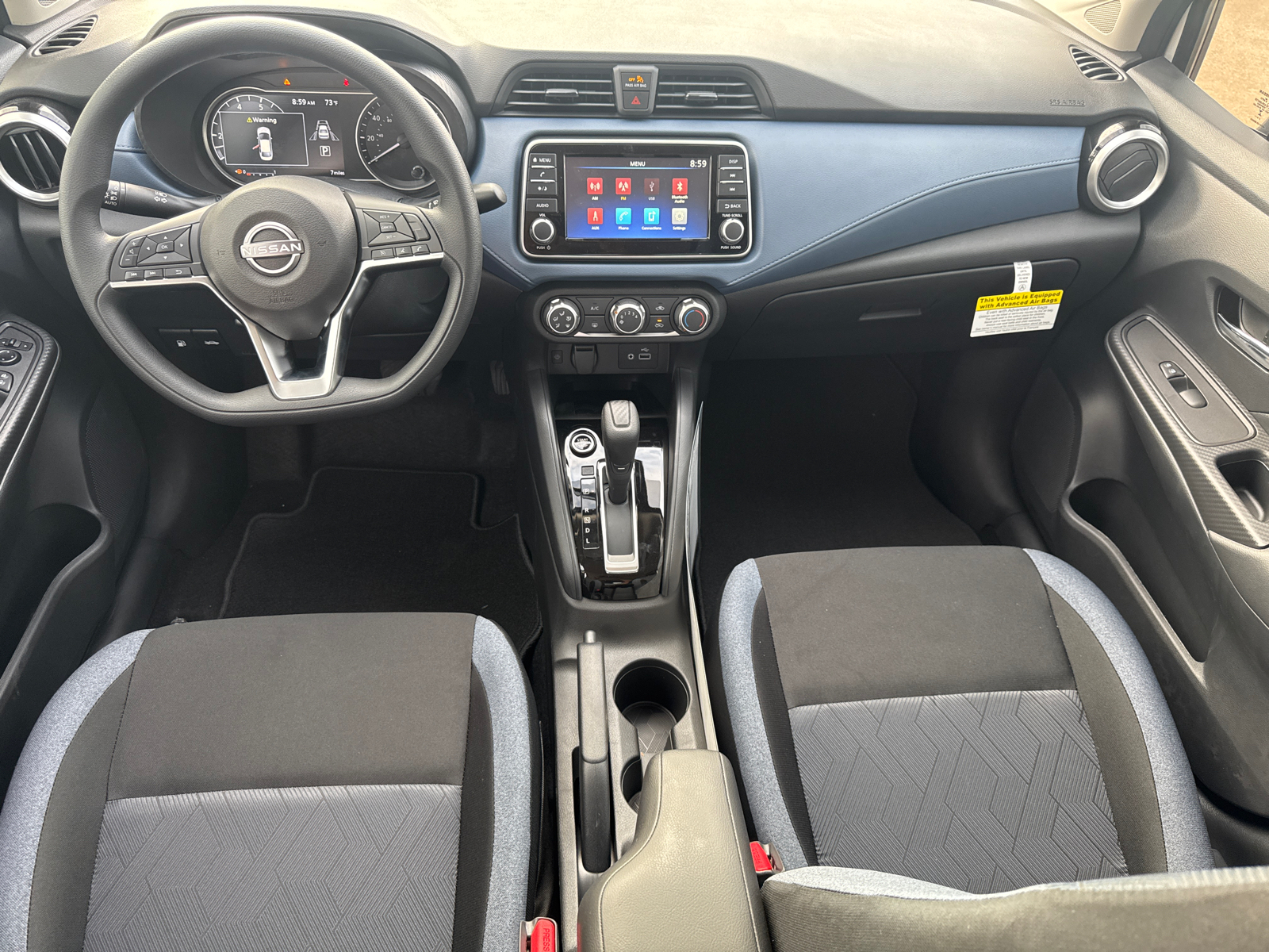 2025 Nissan Versa 1.6 SV 12