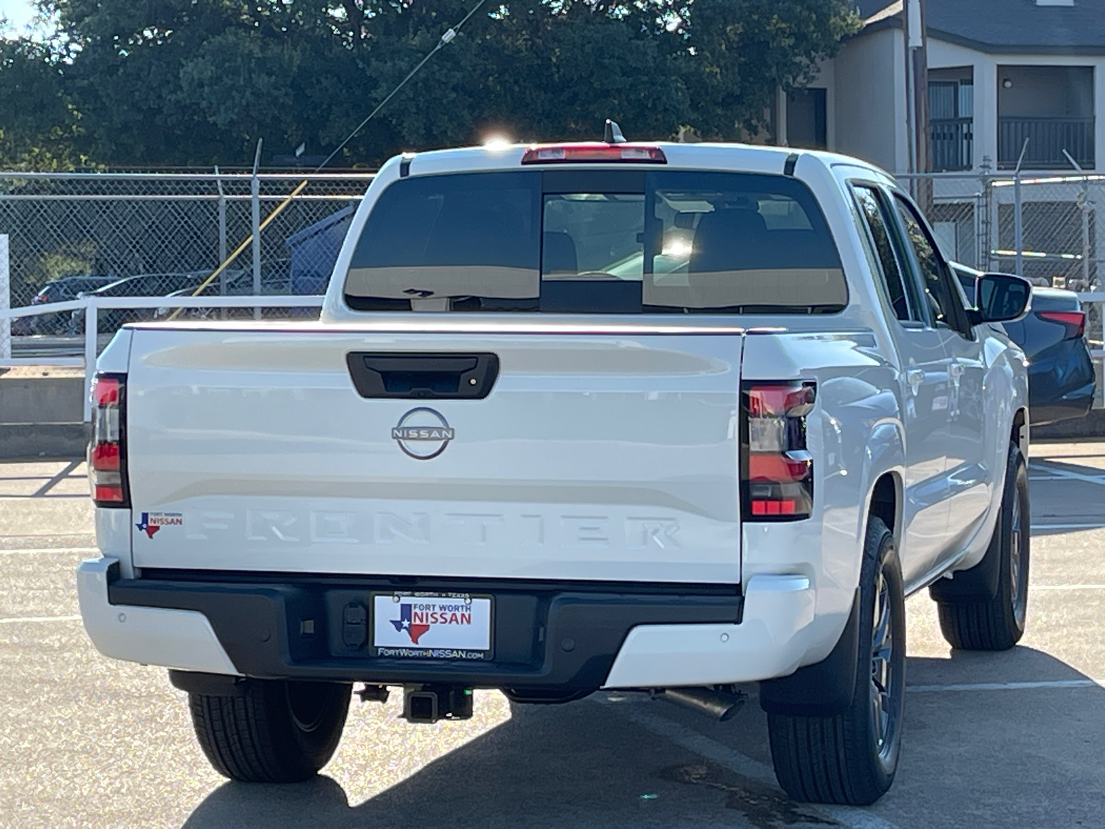 2025 Nissan Frontier SV 8