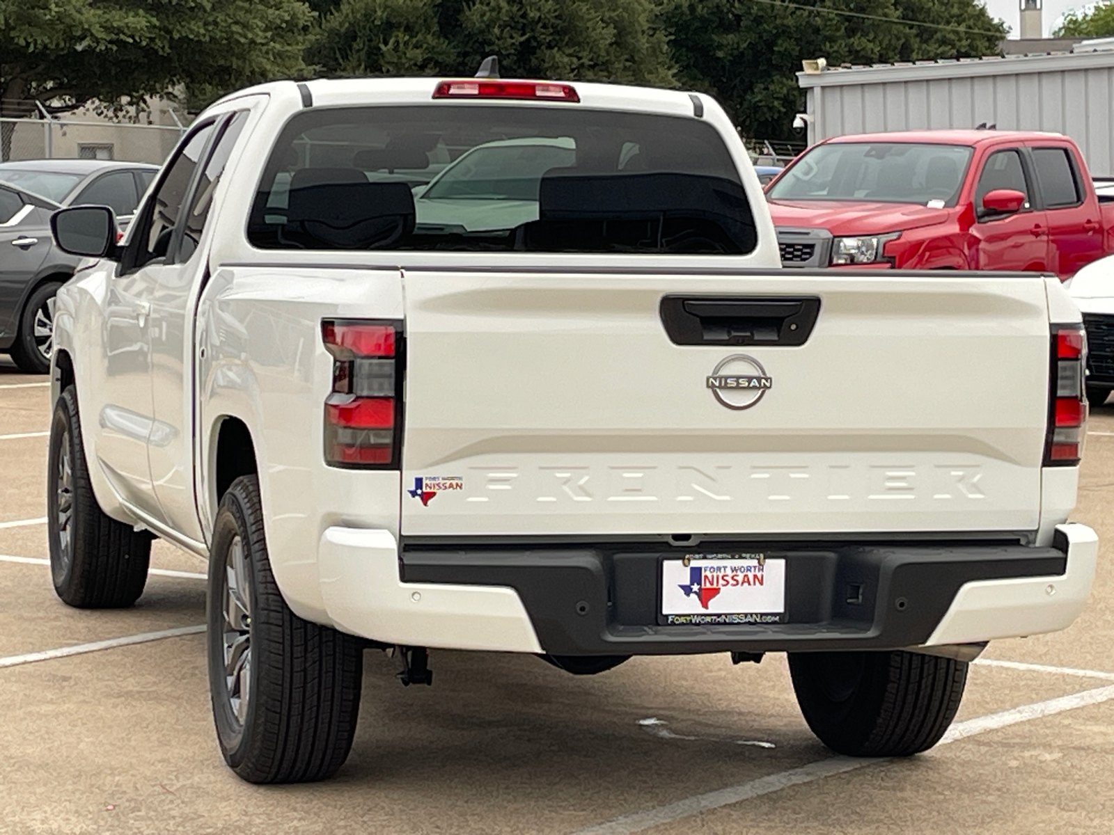 2025 Nissan Frontier SV 6