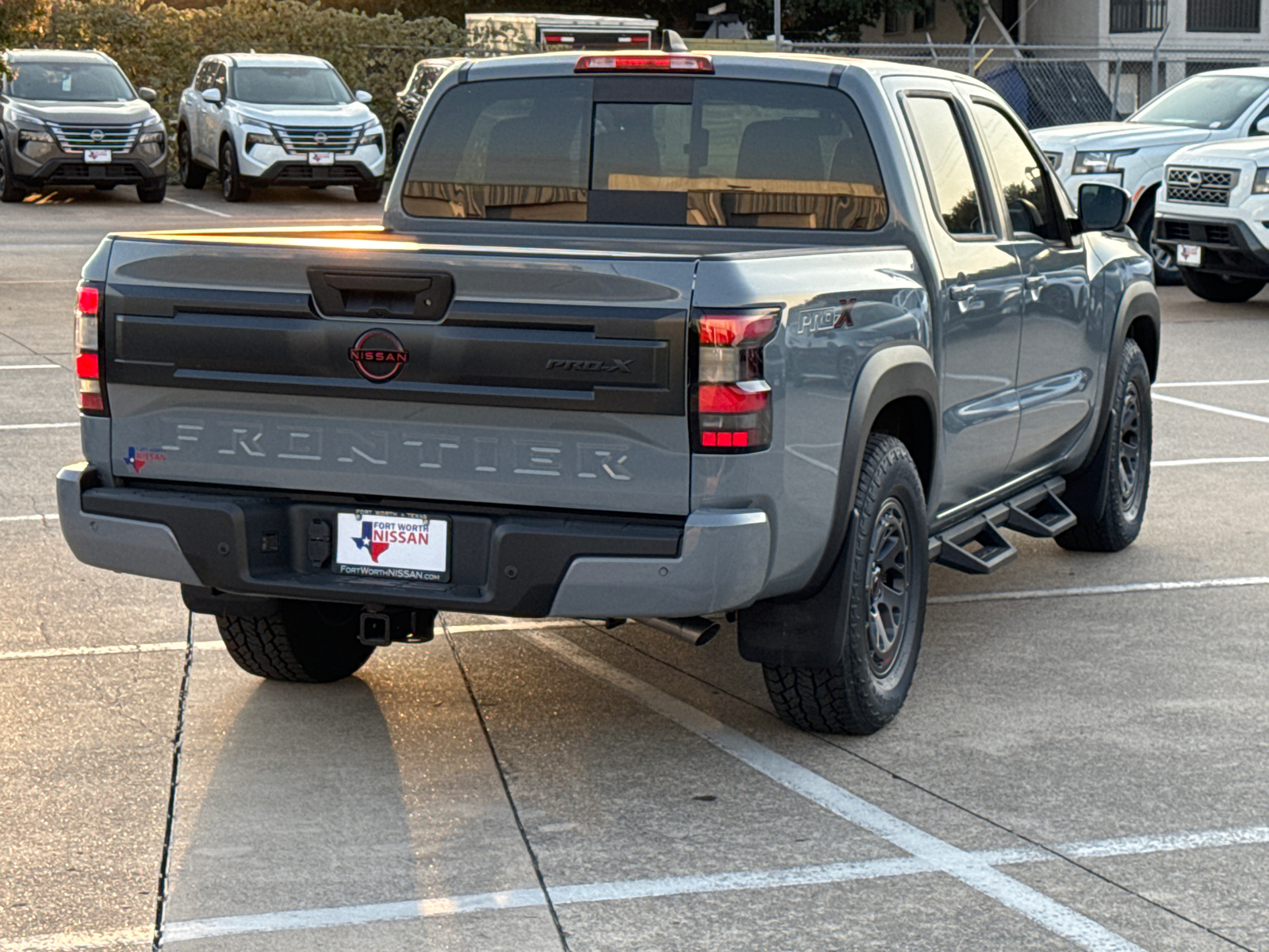 2025 Nissan Frontier PRO-X 8