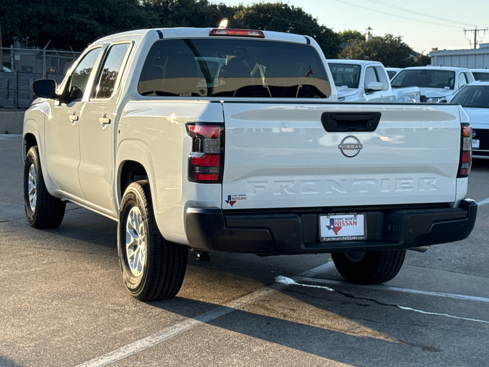 2025 Nissan Frontier S 38