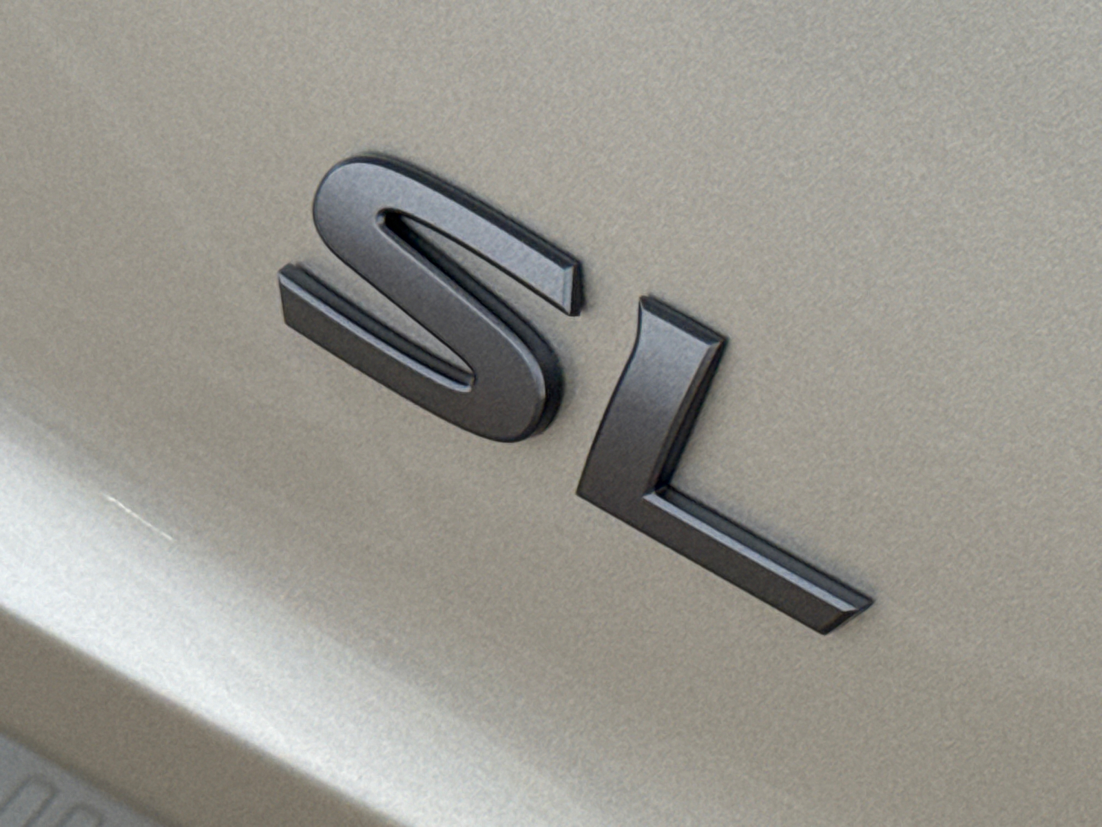 2025 Nissan Rogue SL 9