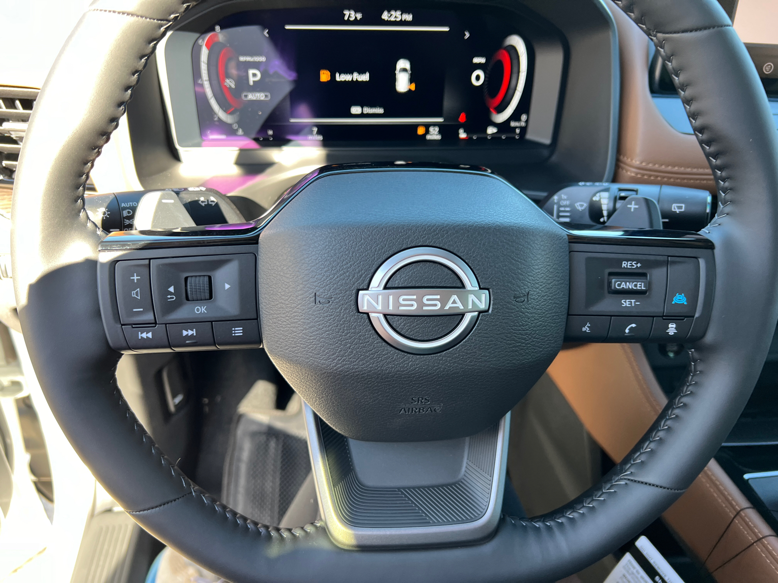 2025 Nissan Rogue Platinum 29