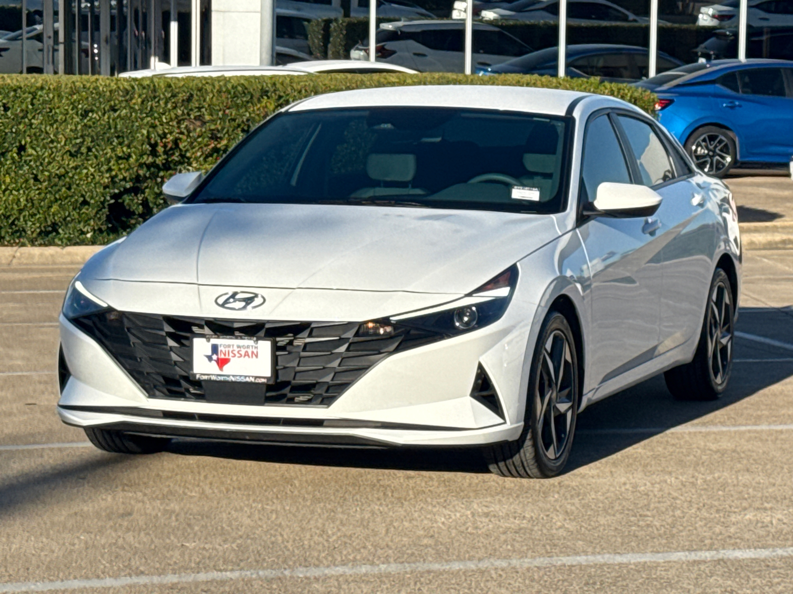 2023 Hyundai Elantra SEL 3