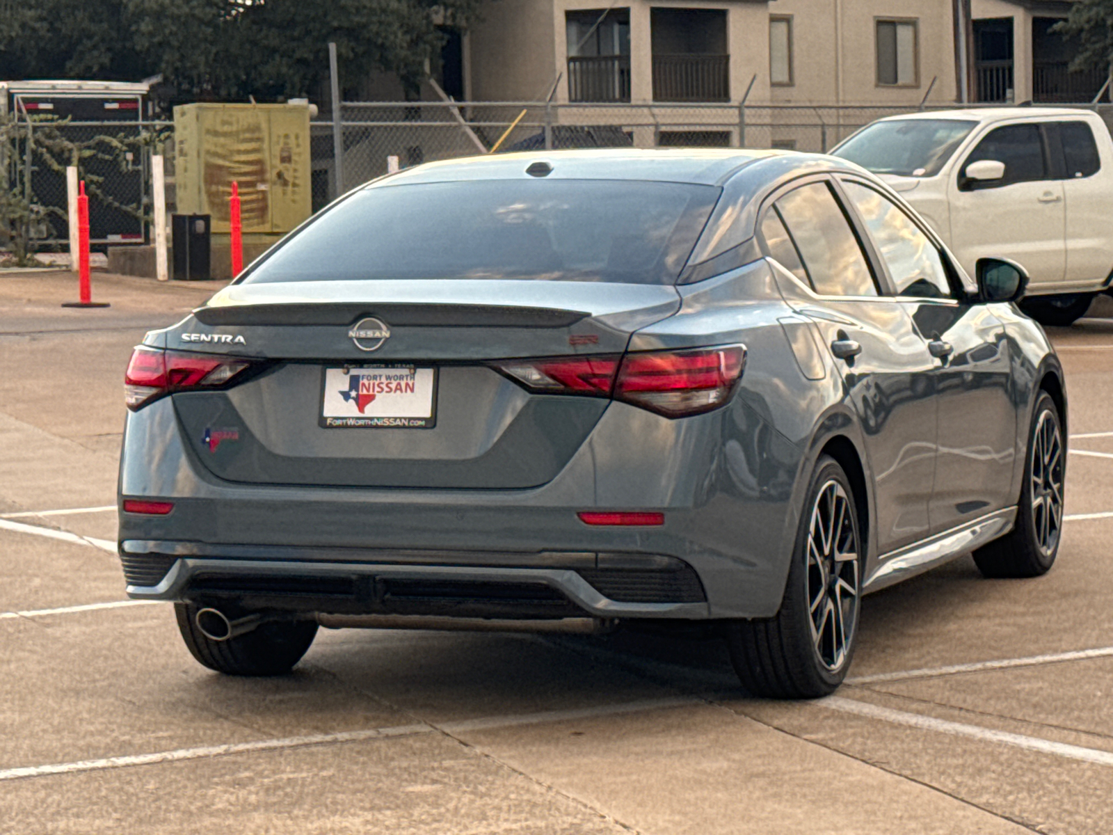 2025 Nissan Sentra SR 8