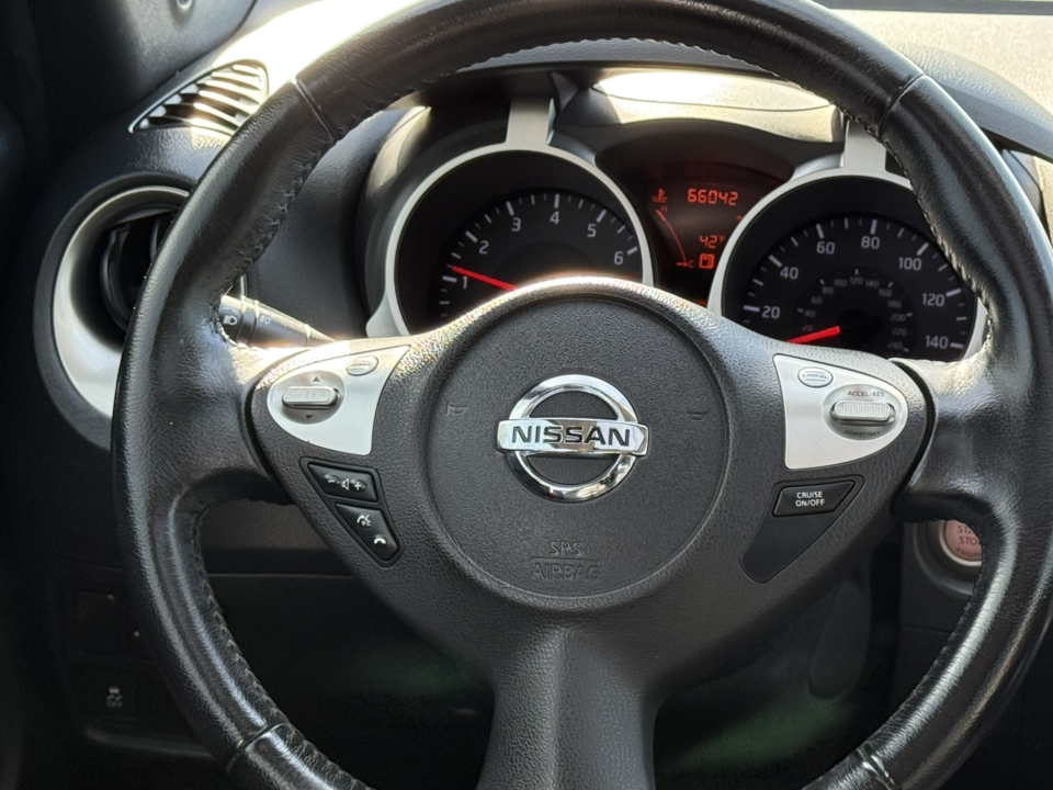 2015 Nissan Juke SL 14