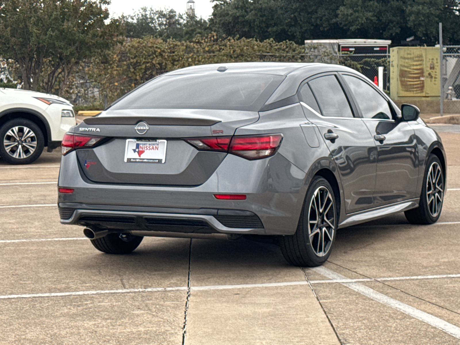 2025 Nissan Sentra SR 8