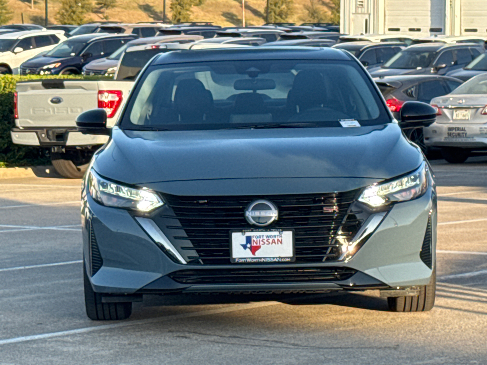 2025 Nissan Sentra SR 2