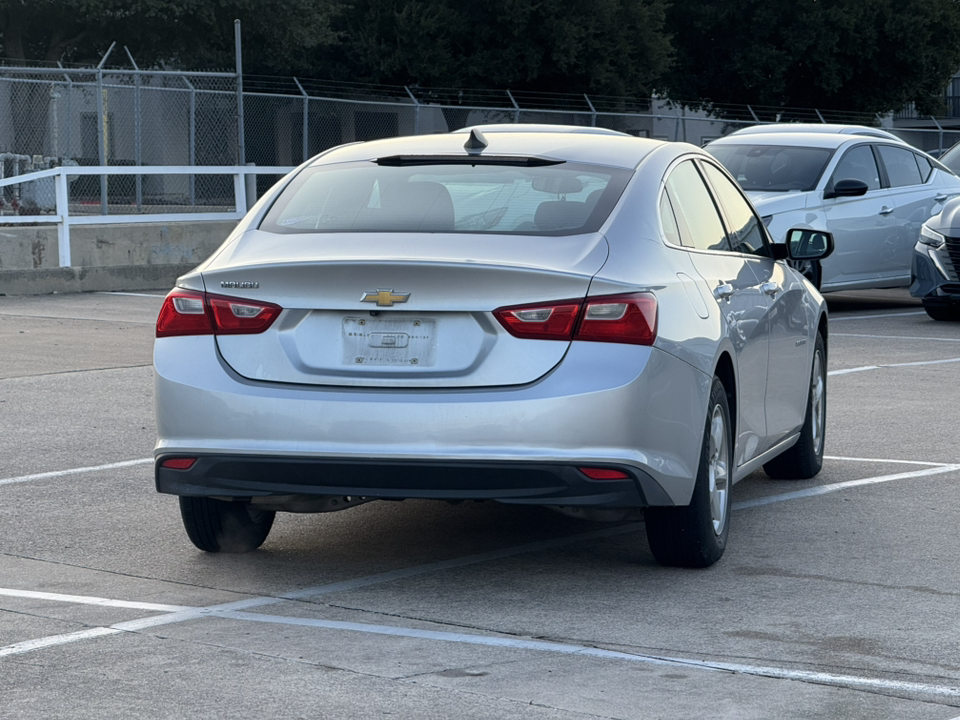 2018 Chevrolet Malibu LS 6