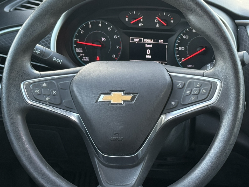 2018 Chevrolet Malibu LS 9