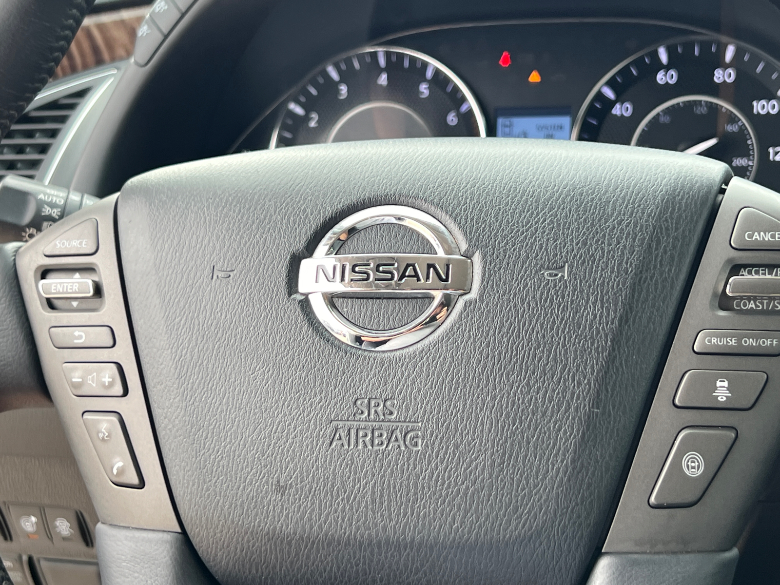 2019 Nissan Armada Platinum 34