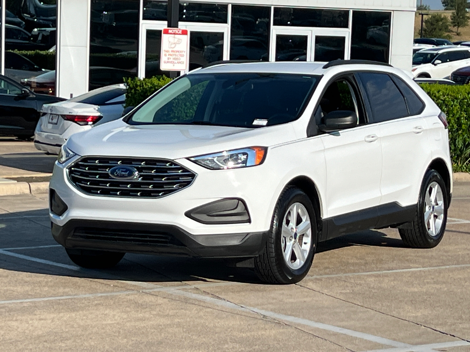 2022 Ford Edge SE 3