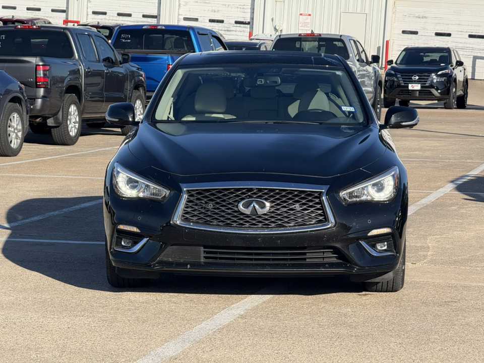 2022 INFINITI Q50 LUXE 2