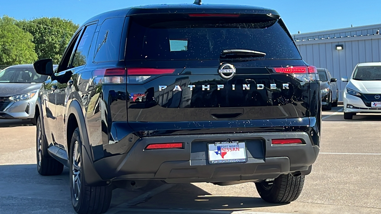2023 Nissan Pathfinder S 5