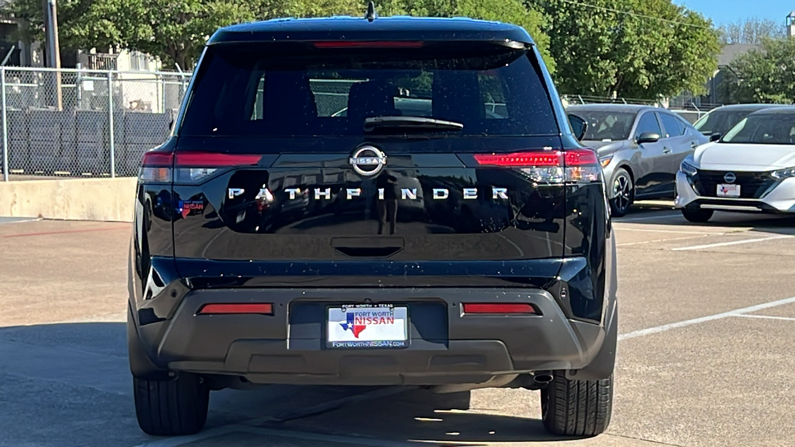2023 Nissan Pathfinder S 6