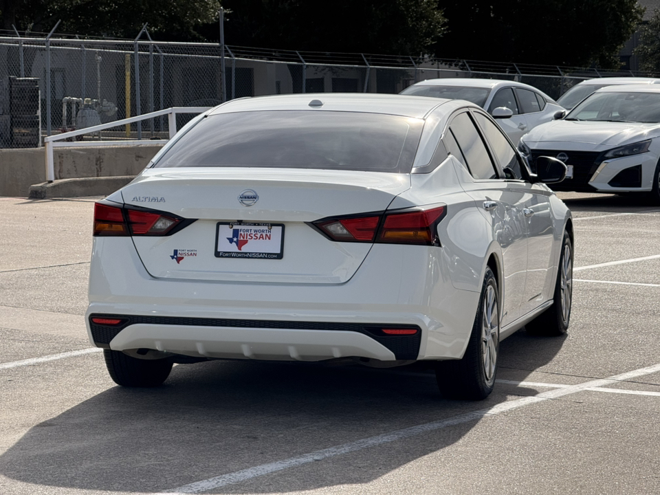 2019 Nissan Altima 2.5 S 8