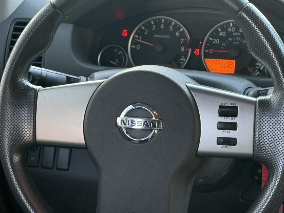 2010 Nissan Pathfinder S FE Plus 9