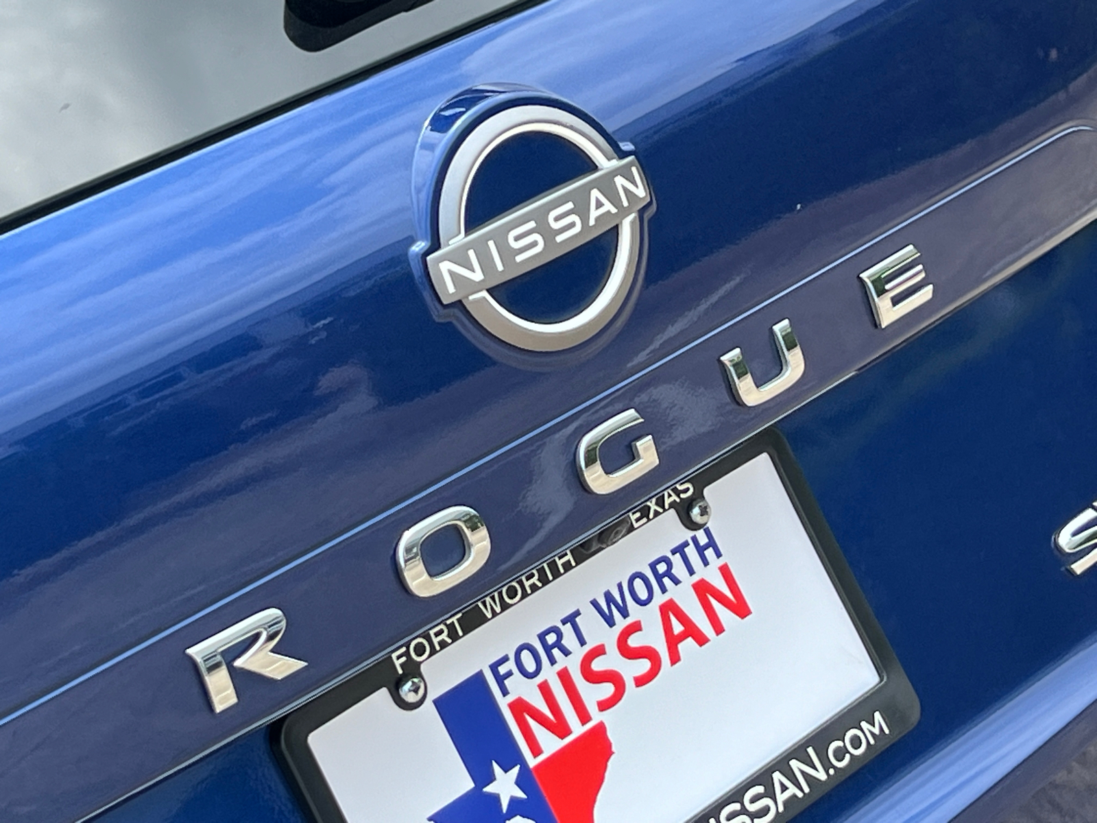 2023 Nissan Rogue SV 11