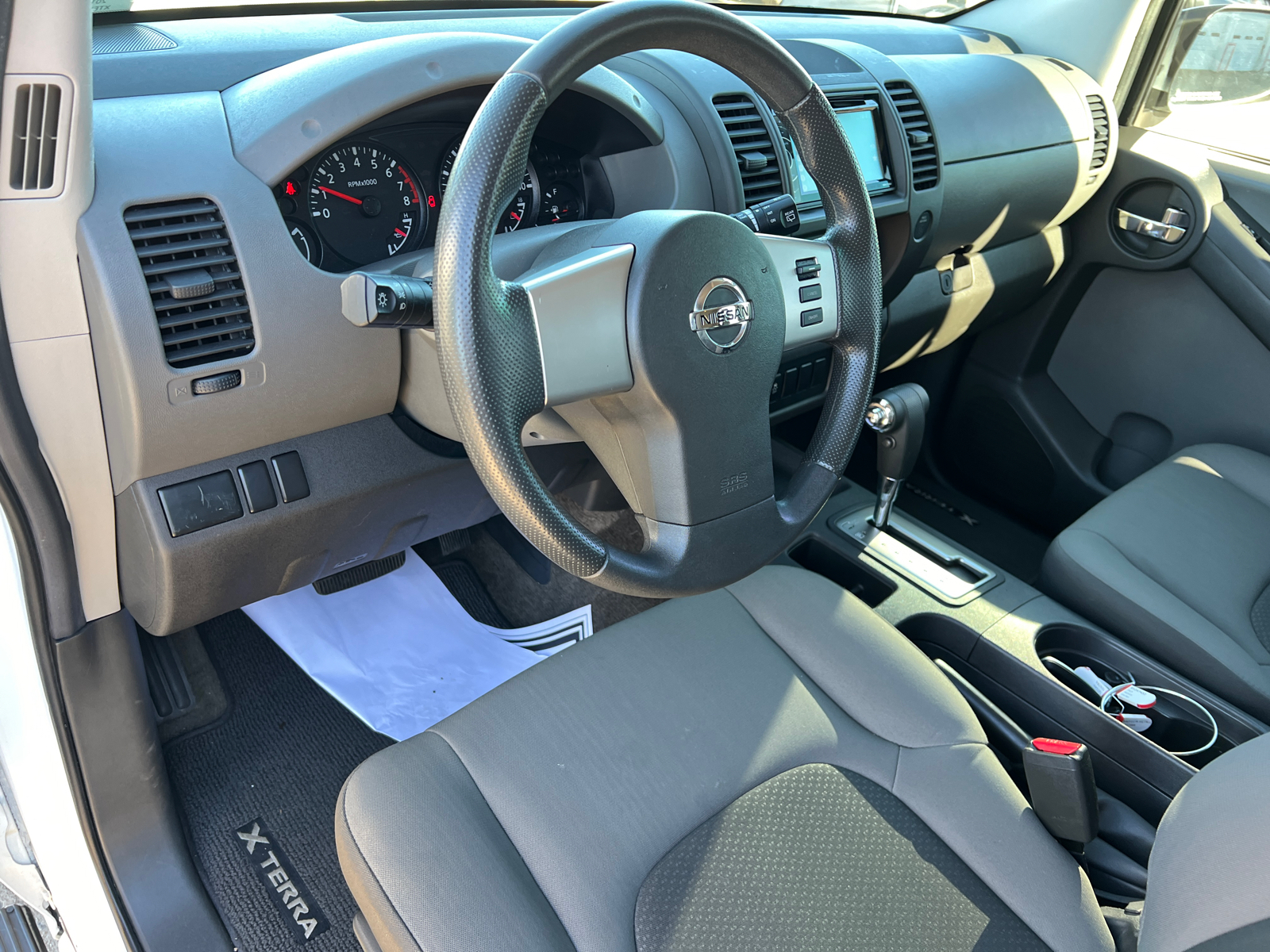 2013 Nissan Xterra X 17