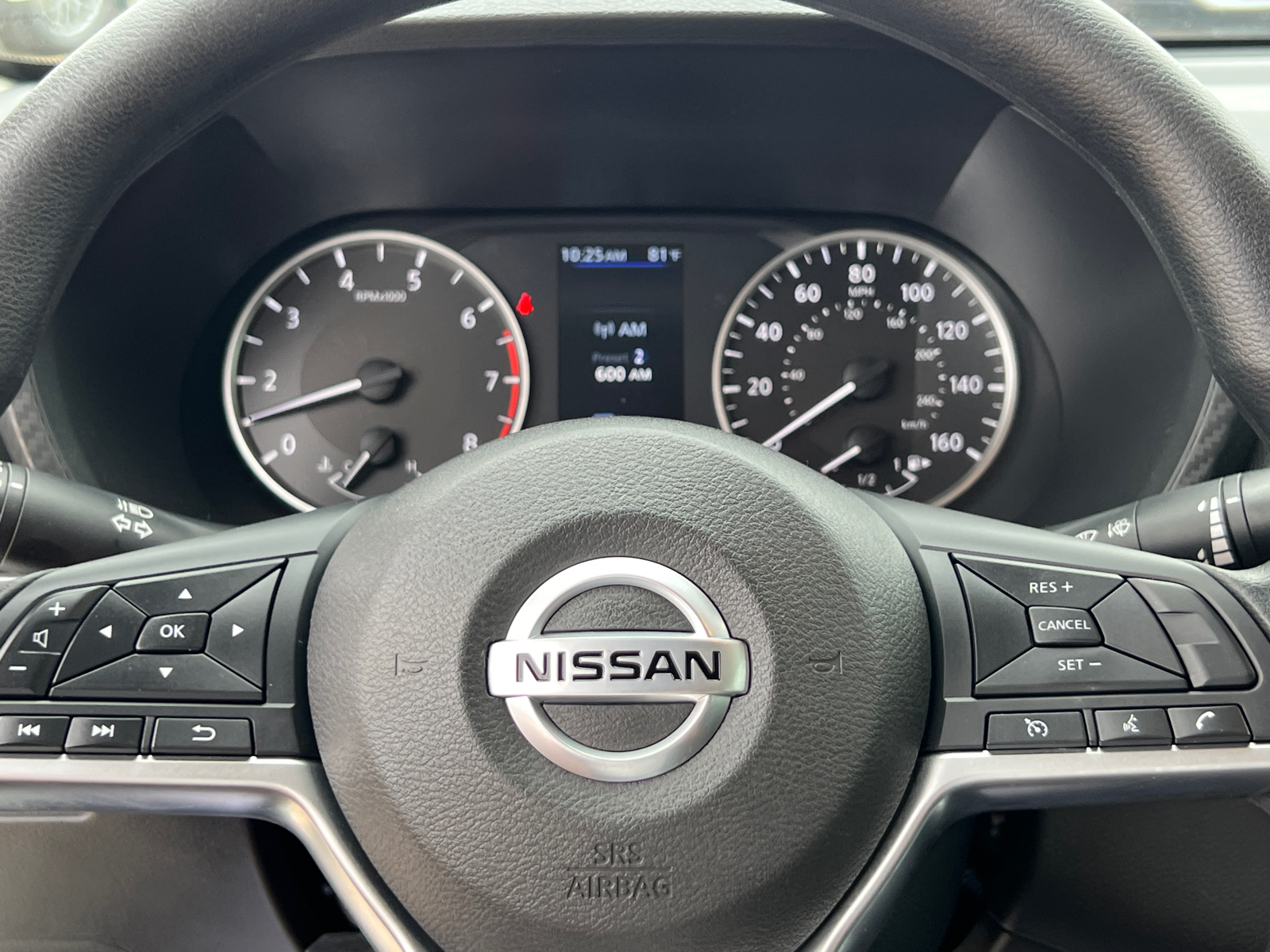 2020 Nissan Sentra S 27