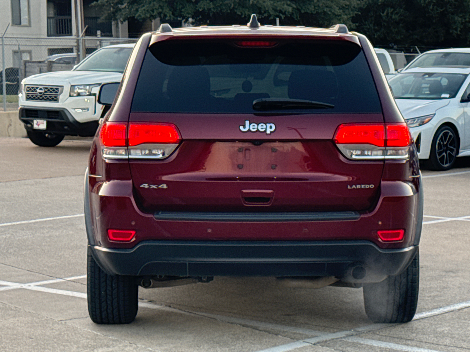 2019 Jeep Grand Cherokee Laredo E 5