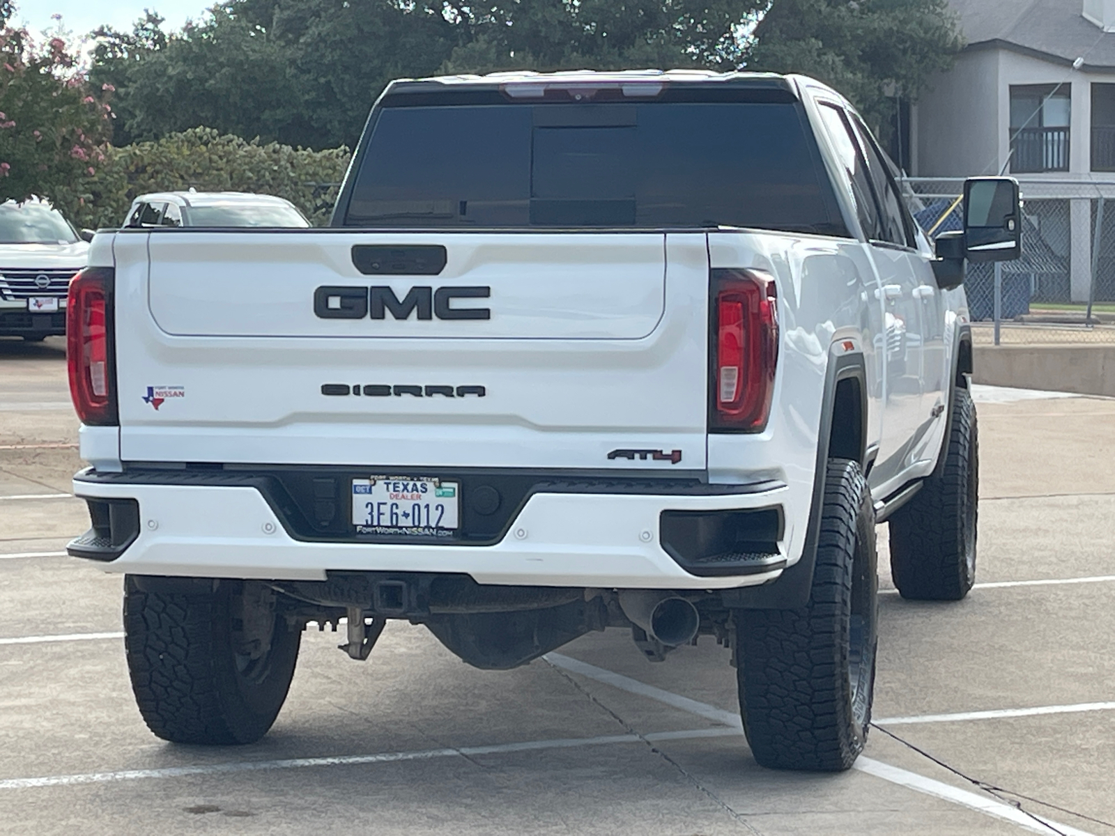 2021 GMC Sierra 2500HD AT4 10