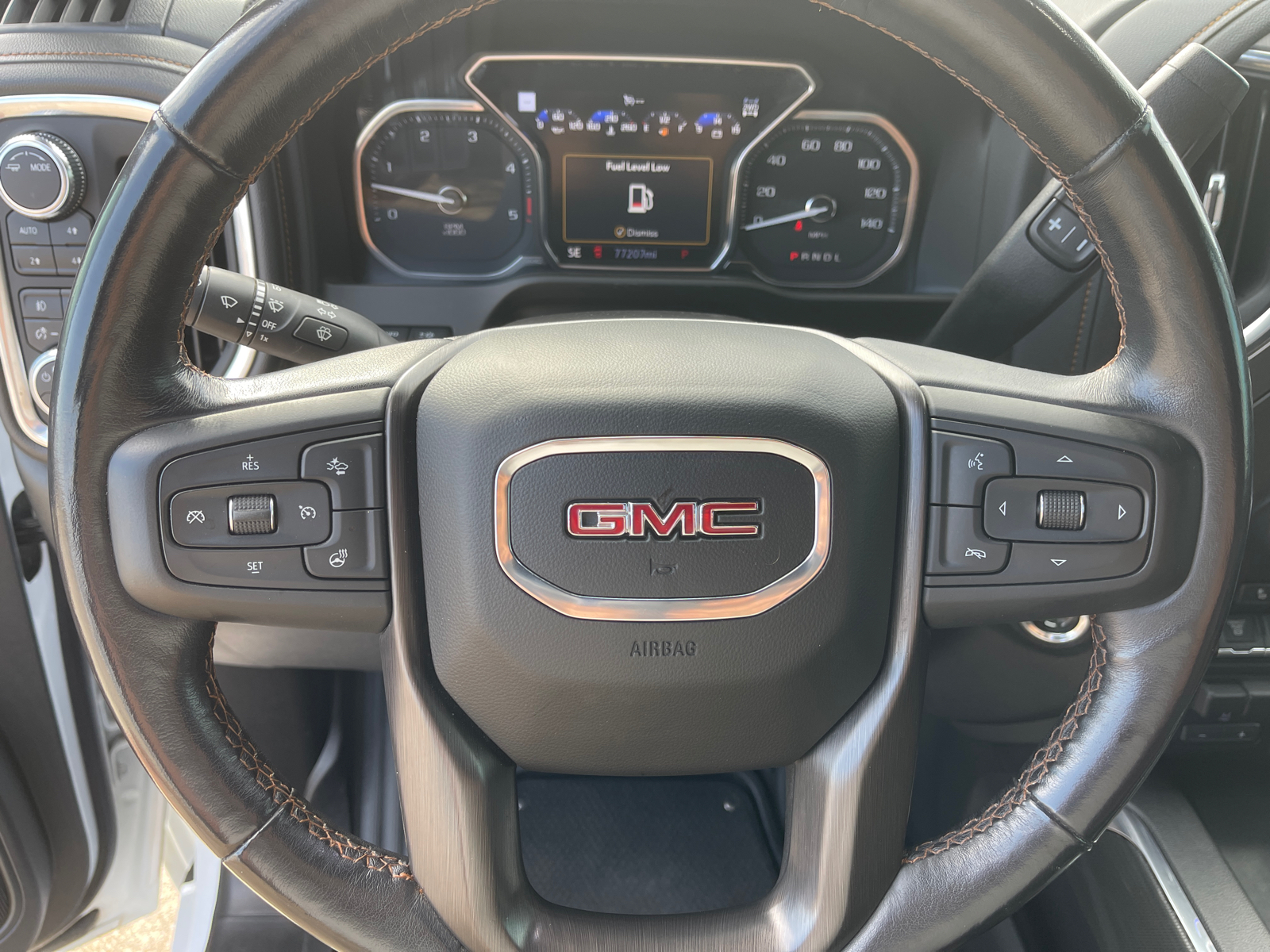 2021 GMC Sierra 2500HD AT4 28