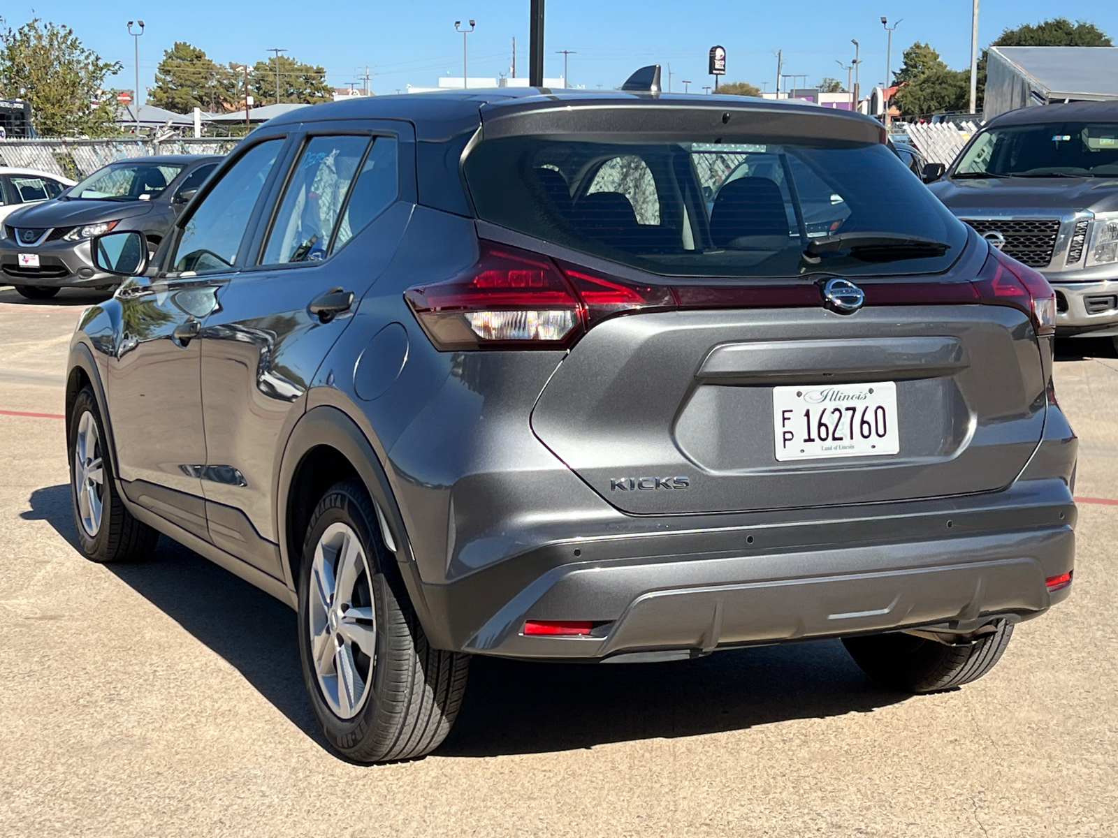 2021 Nissan Kicks S 4