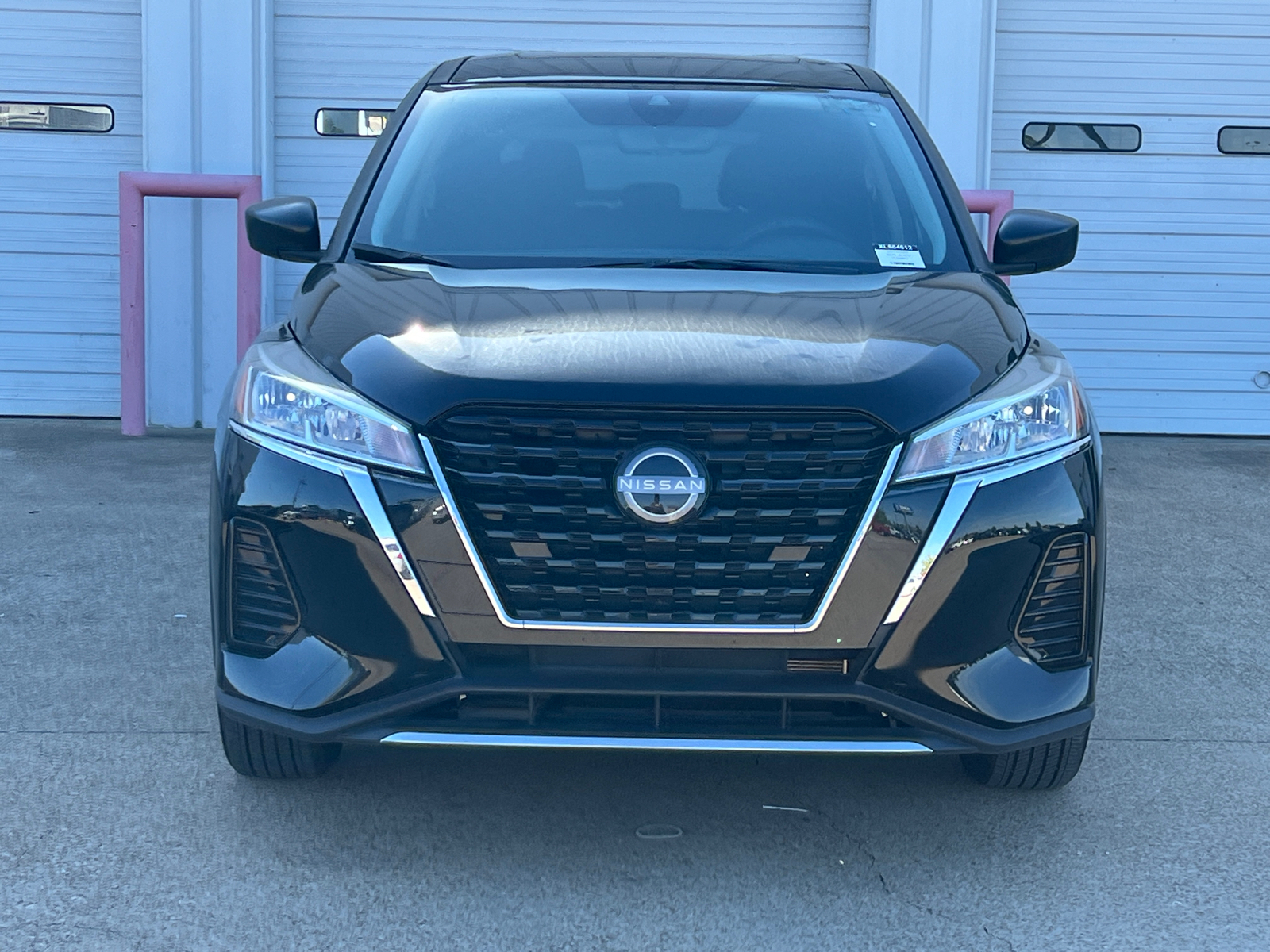 2023 Nissan Kicks S 2