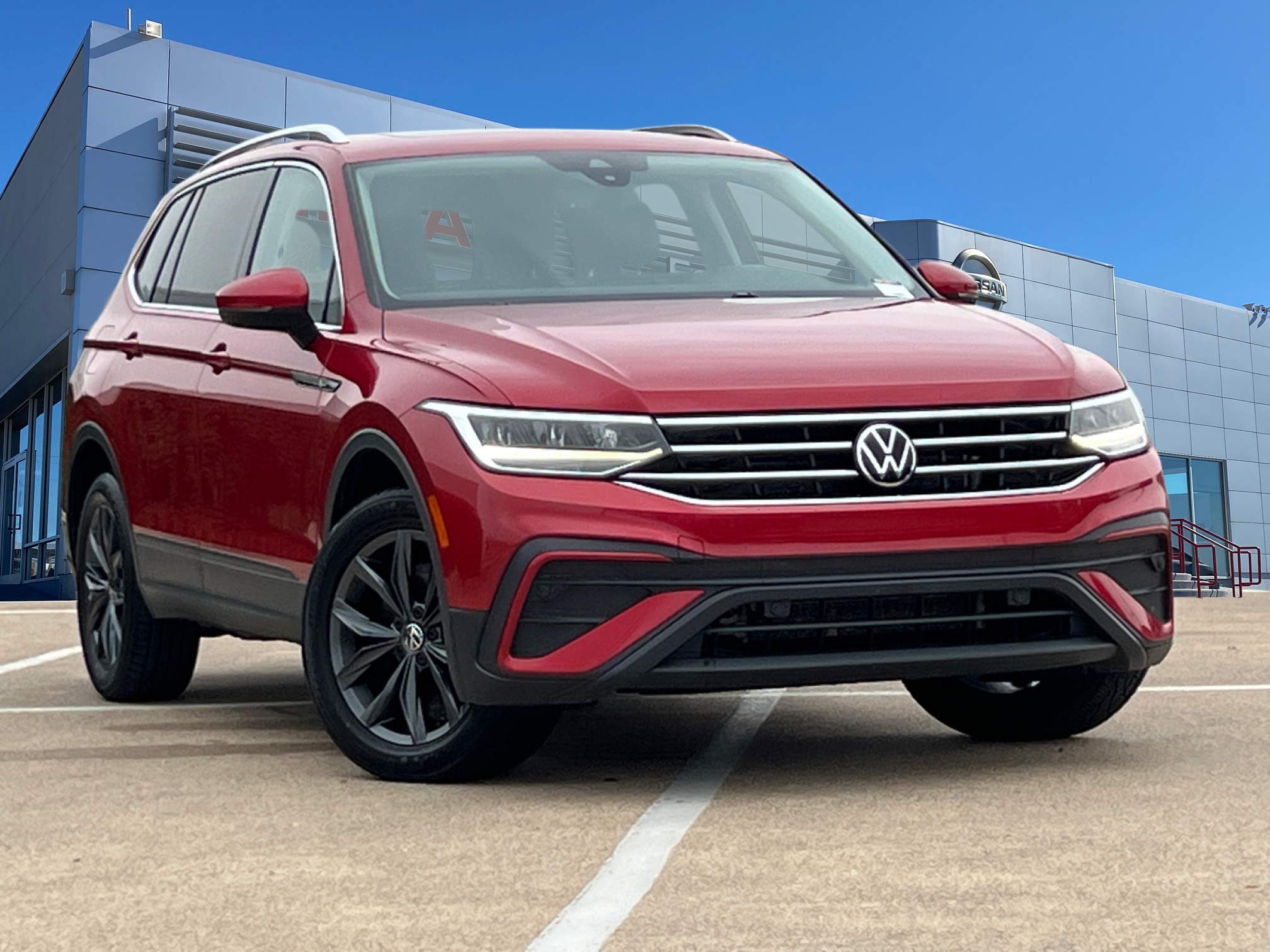 2022 Volkswagen Tiguan 2.0T SE 1