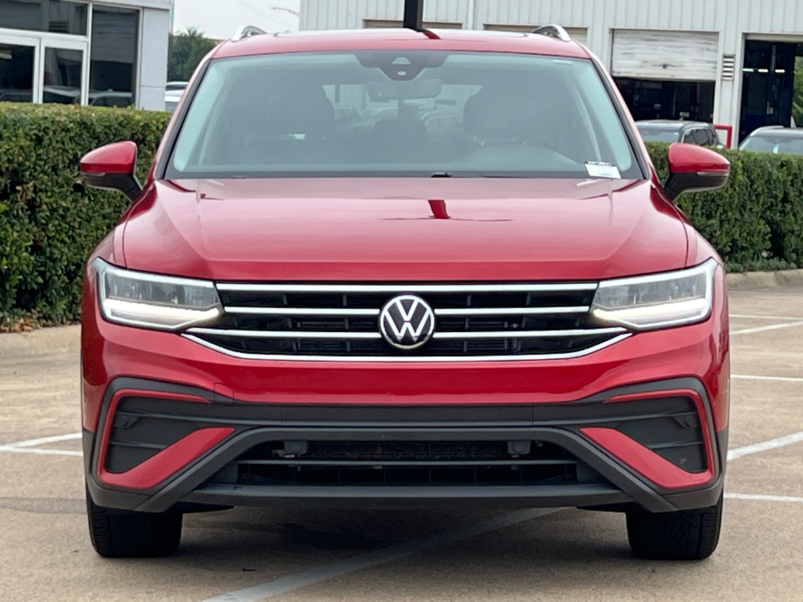 2022 Volkswagen Tiguan 2.0T SE 2