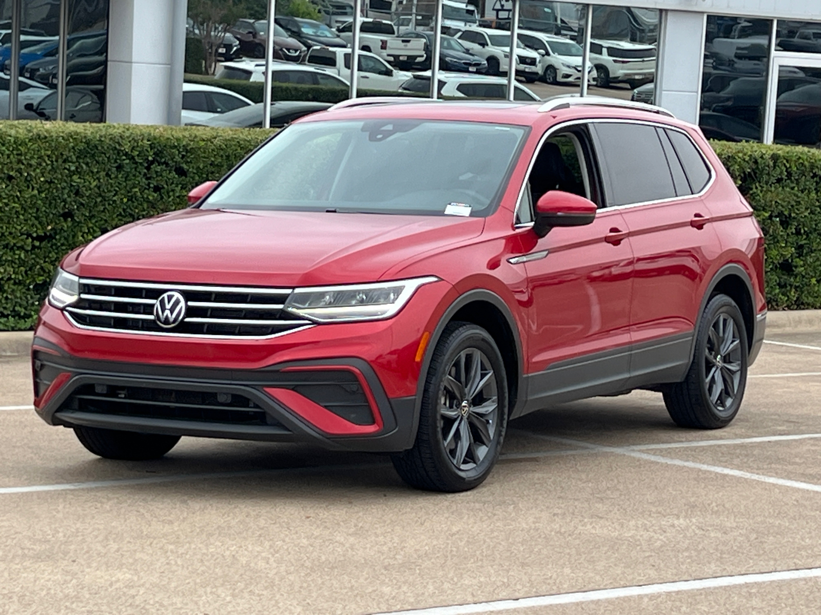 2022 Volkswagen Tiguan 2.0T SE 3