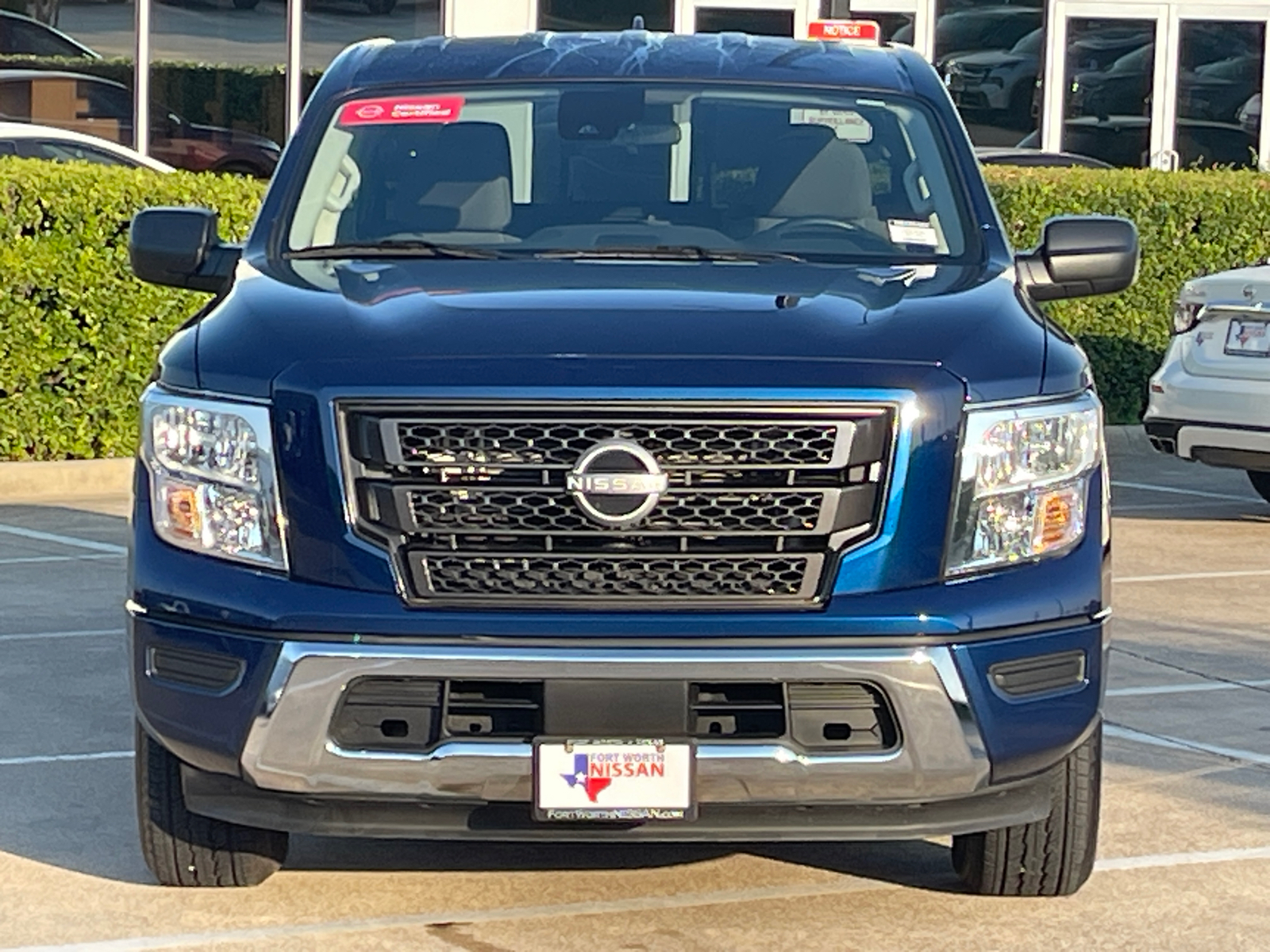 2024 Nissan Titan SV 2