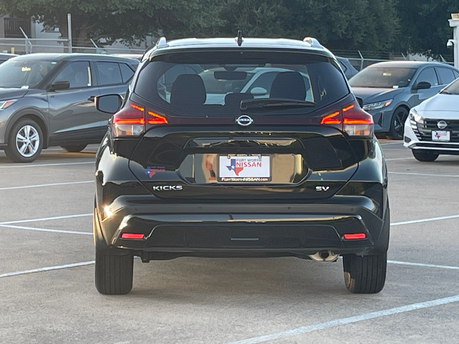 2022 Nissan Kicks SV 5