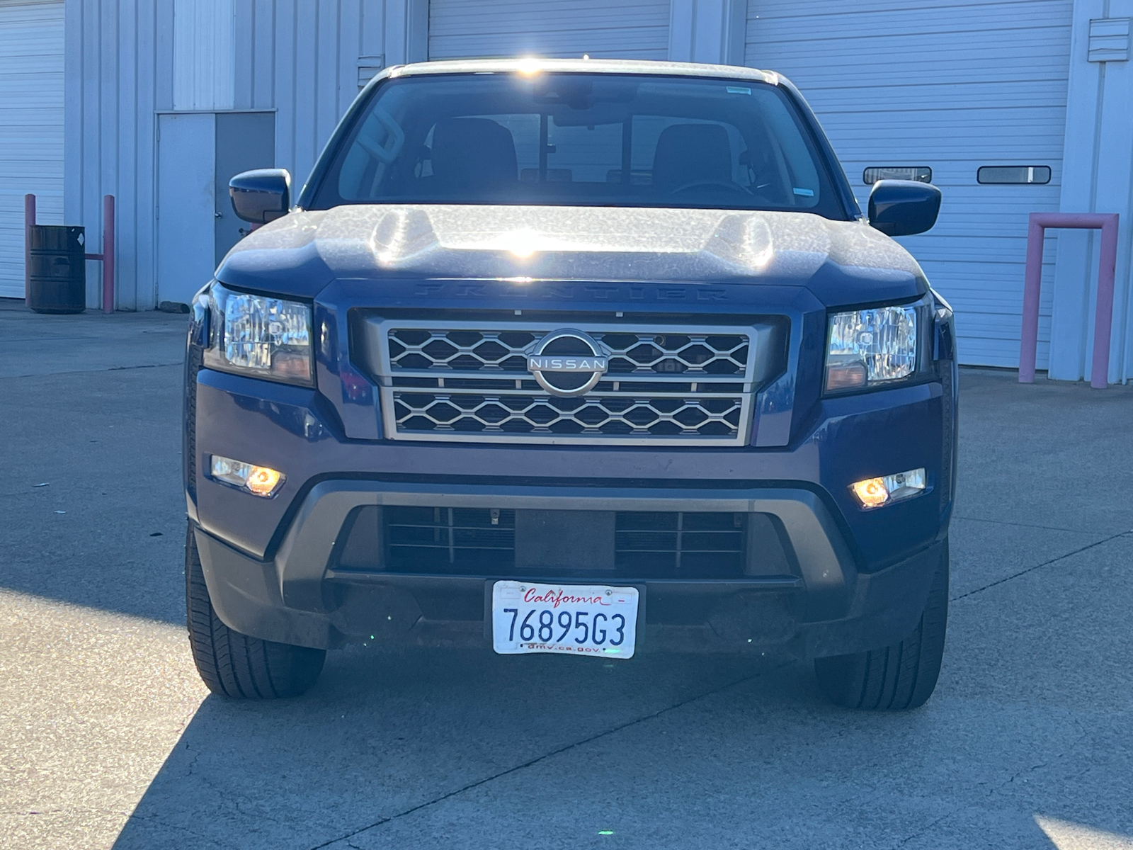 2022 Nissan Frontier SV 2