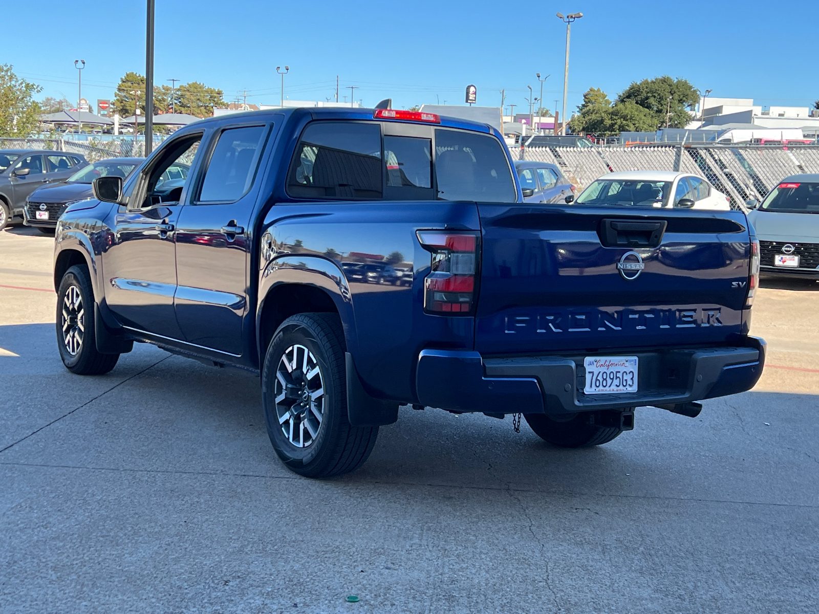 2022 Nissan Frontier SV 4