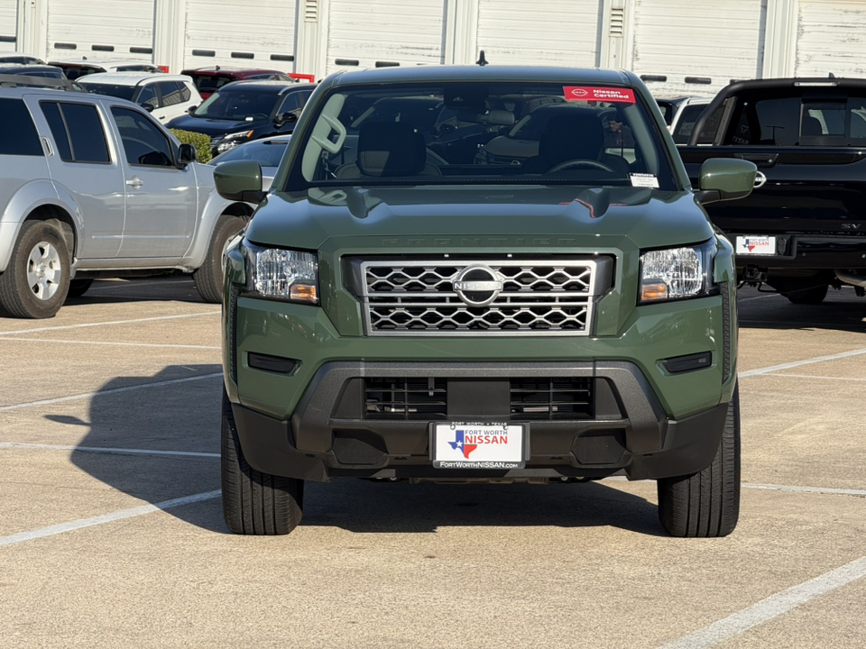 2024 Nissan Frontier SV 2