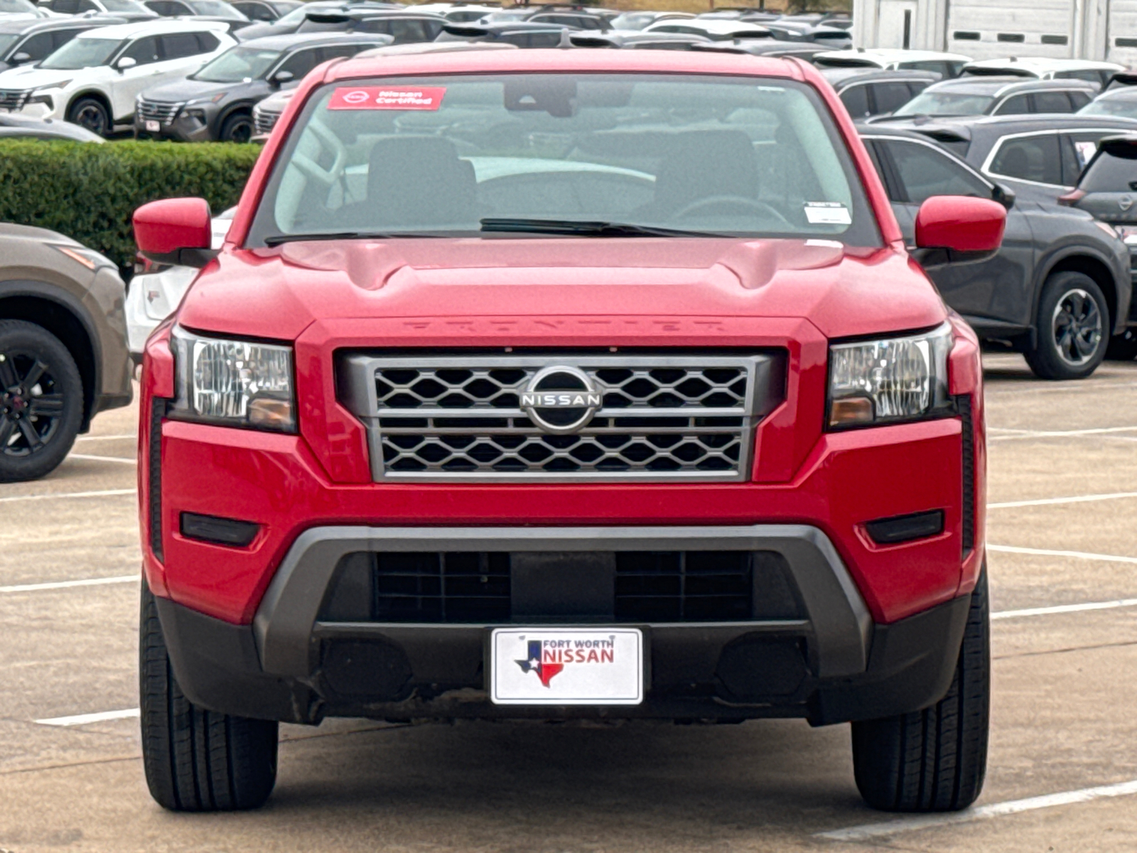 2022 Nissan Frontier SV 2