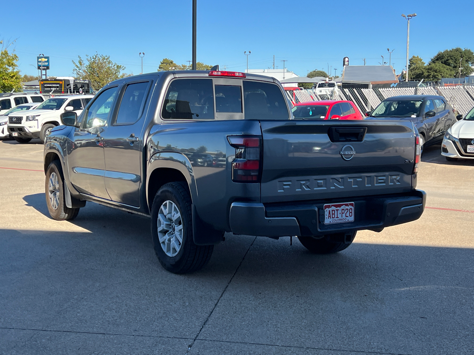 2022 Nissan Frontier SV 4