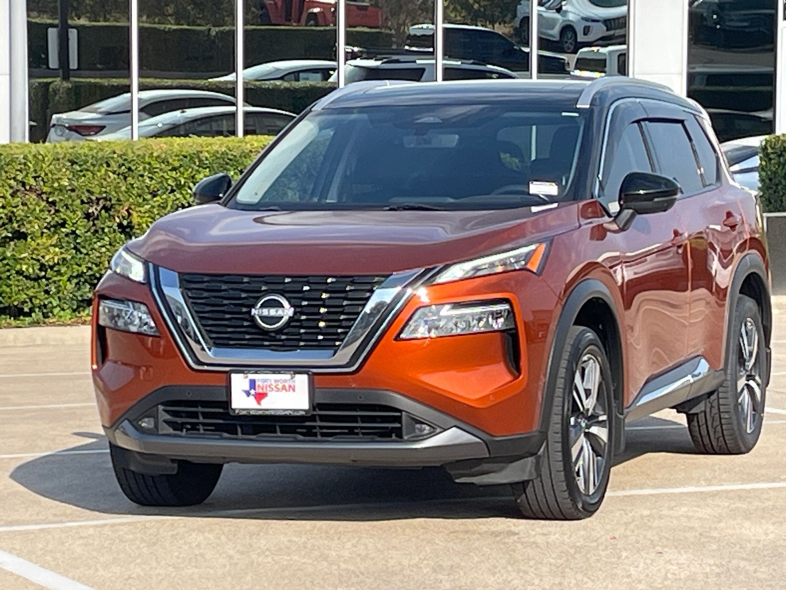 2022 Nissan Rogue SL 3