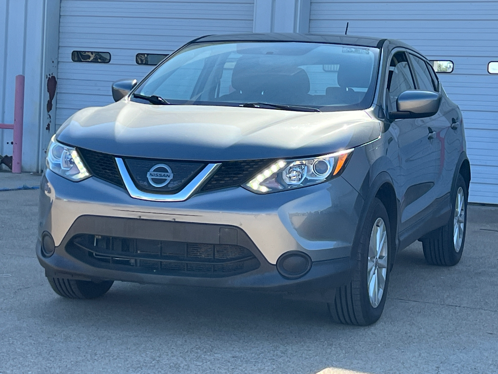 2019 Nissan Rogue Sport S 3