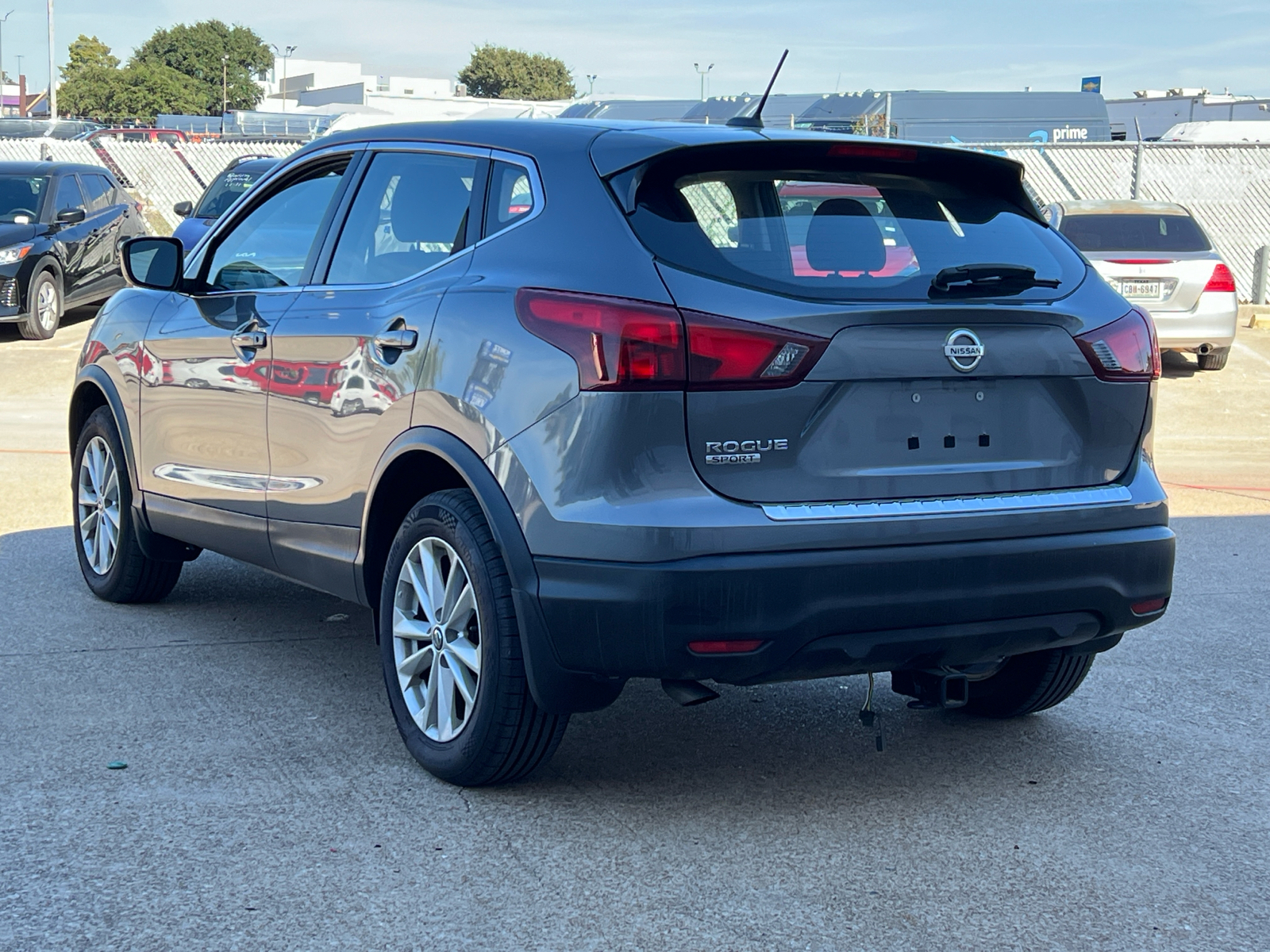 2019 Nissan Rogue Sport S 4