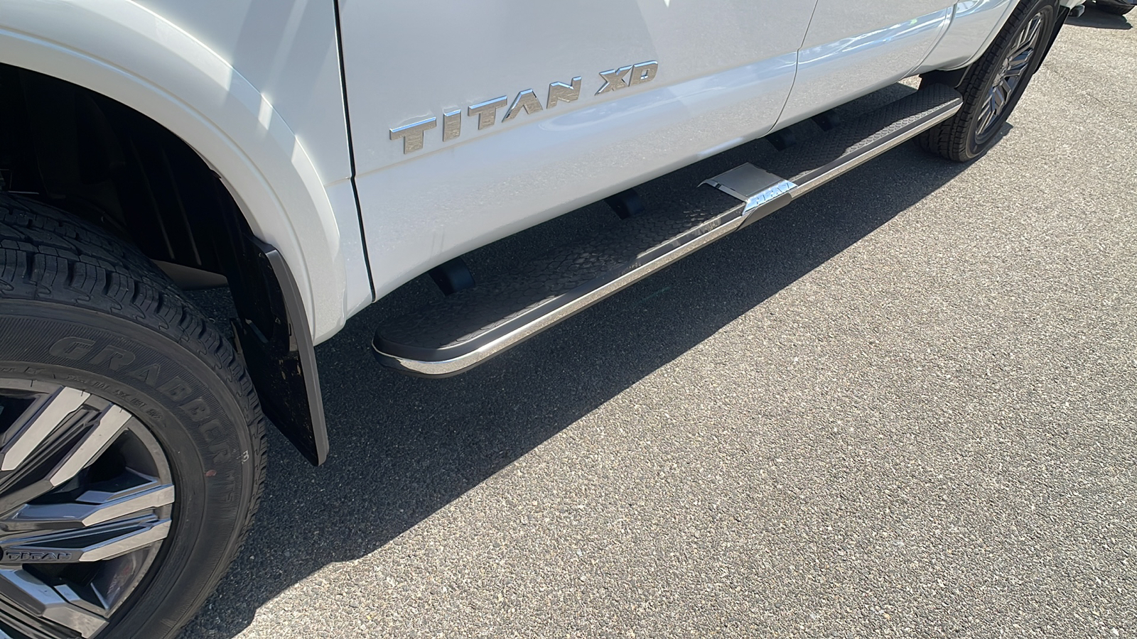 2023 Nissan Titan XD Platinum Reserve 12