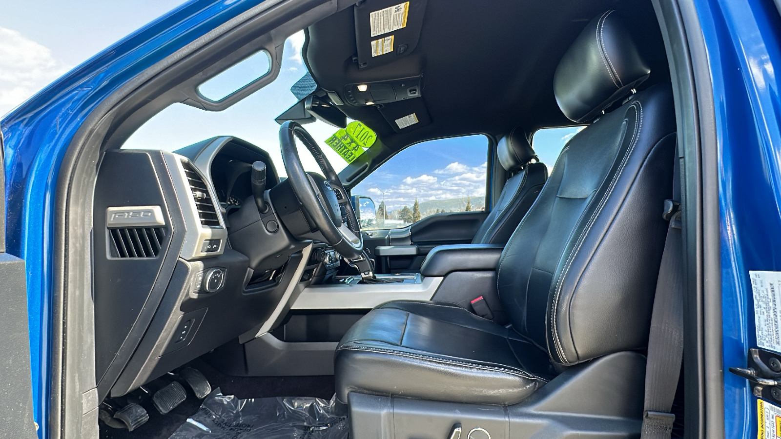 2017 Ford F-150  29