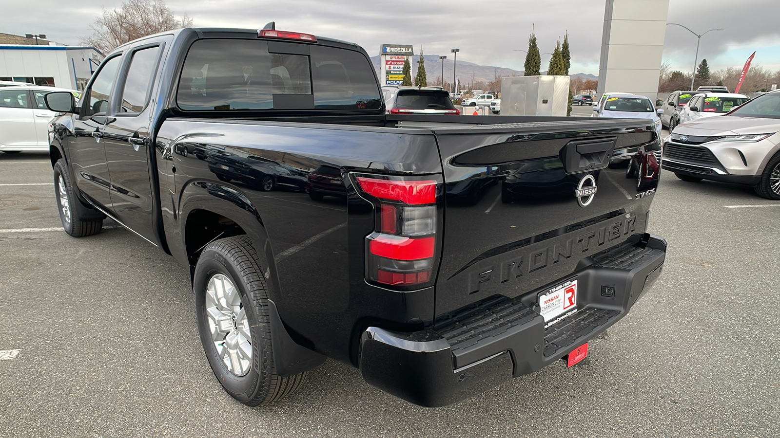 2024 Nissan Frontier SV 6