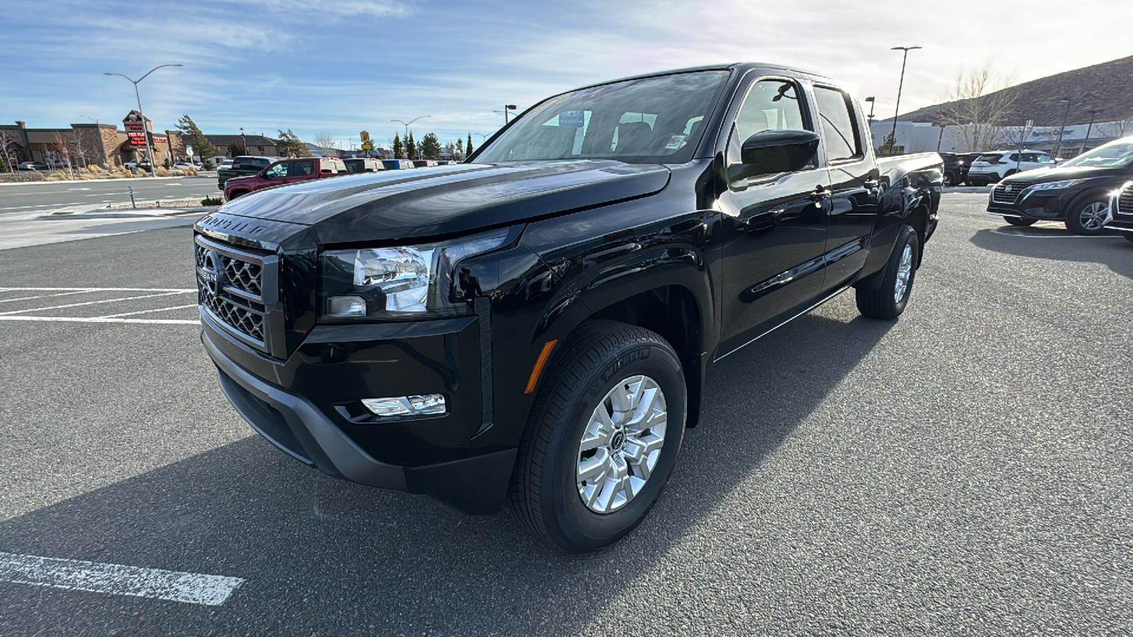 2024 Nissan Frontier SV 7