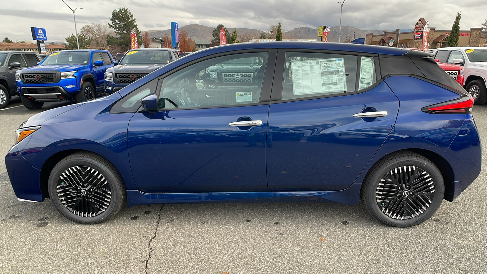 2024 Nissan Leaf SV Plus 7